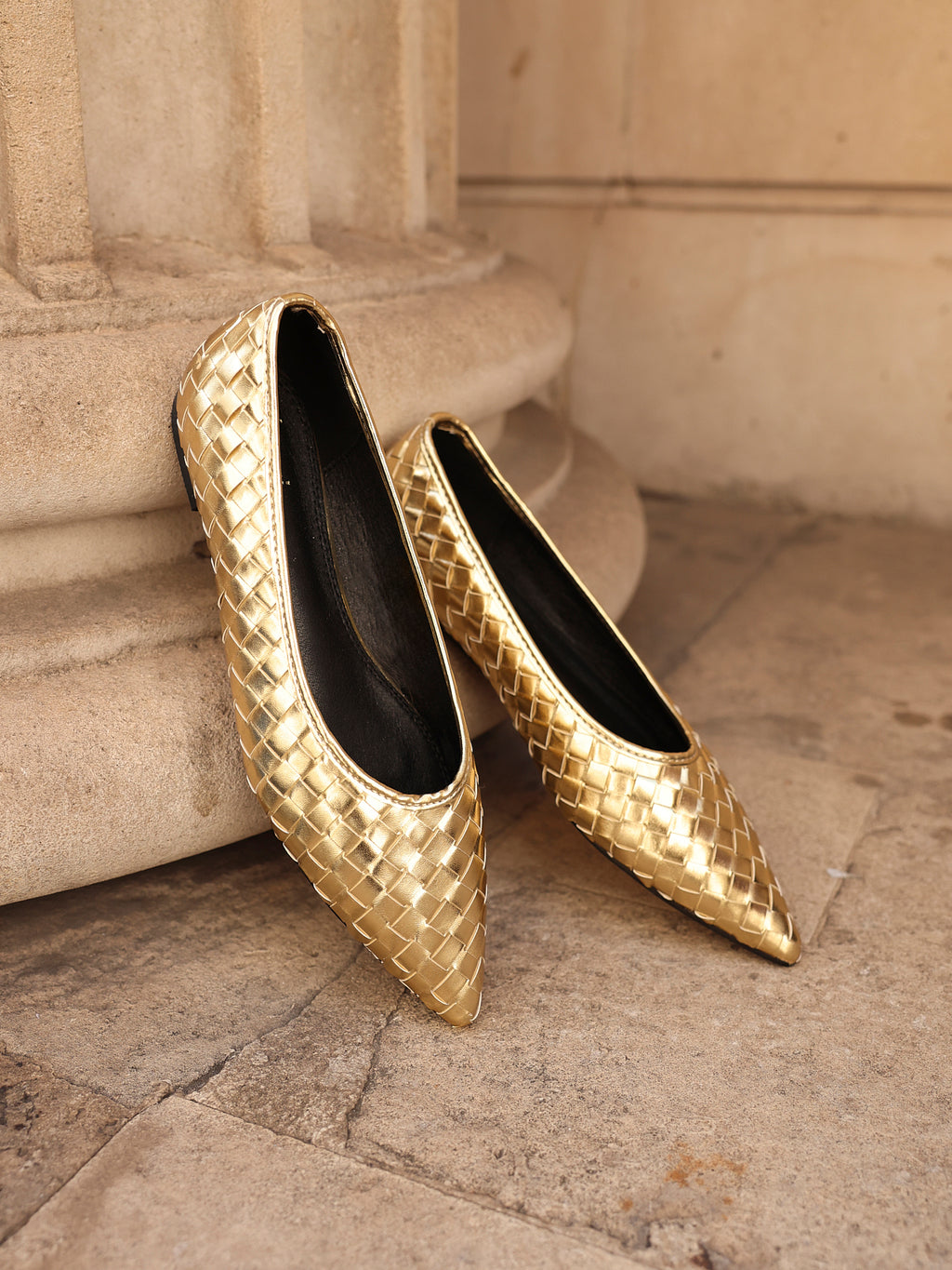 Gold Faux Leather Woven Pointed Toe Ballet Flats – Linzi