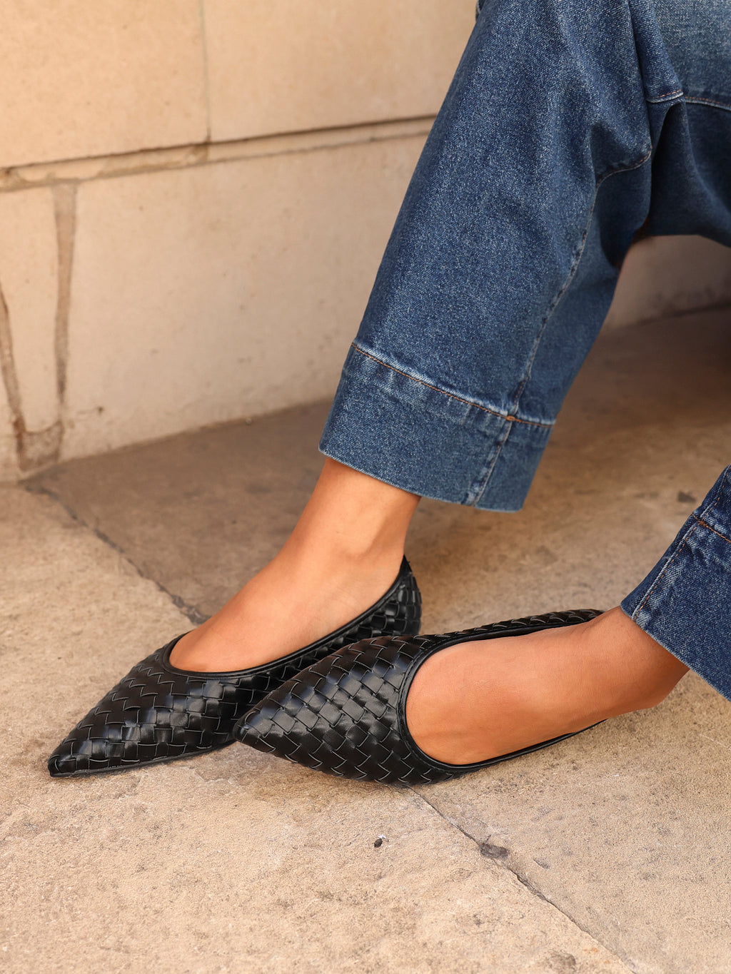 Black Faux Leather Woven Pointed Toe Ballet Flats – Linzi