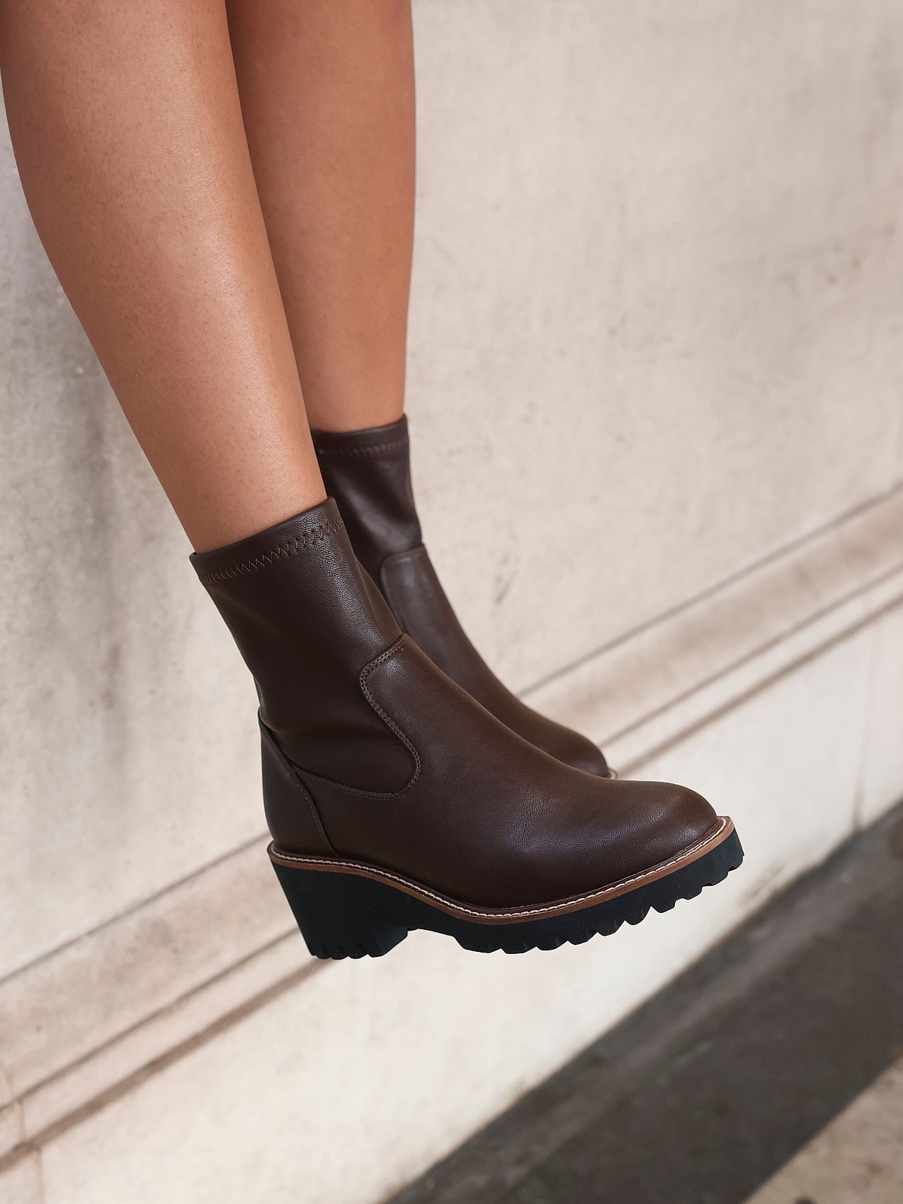 Ashley Ankle Boots - Glossy Black - Bovine leather - Sézane Ashley Ankle Boots - Glossy Black - Bovine leather - Sézane