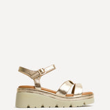 Fate Gold Flatform Sandals