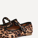 Graceful Leopard Print Ballet Pumps