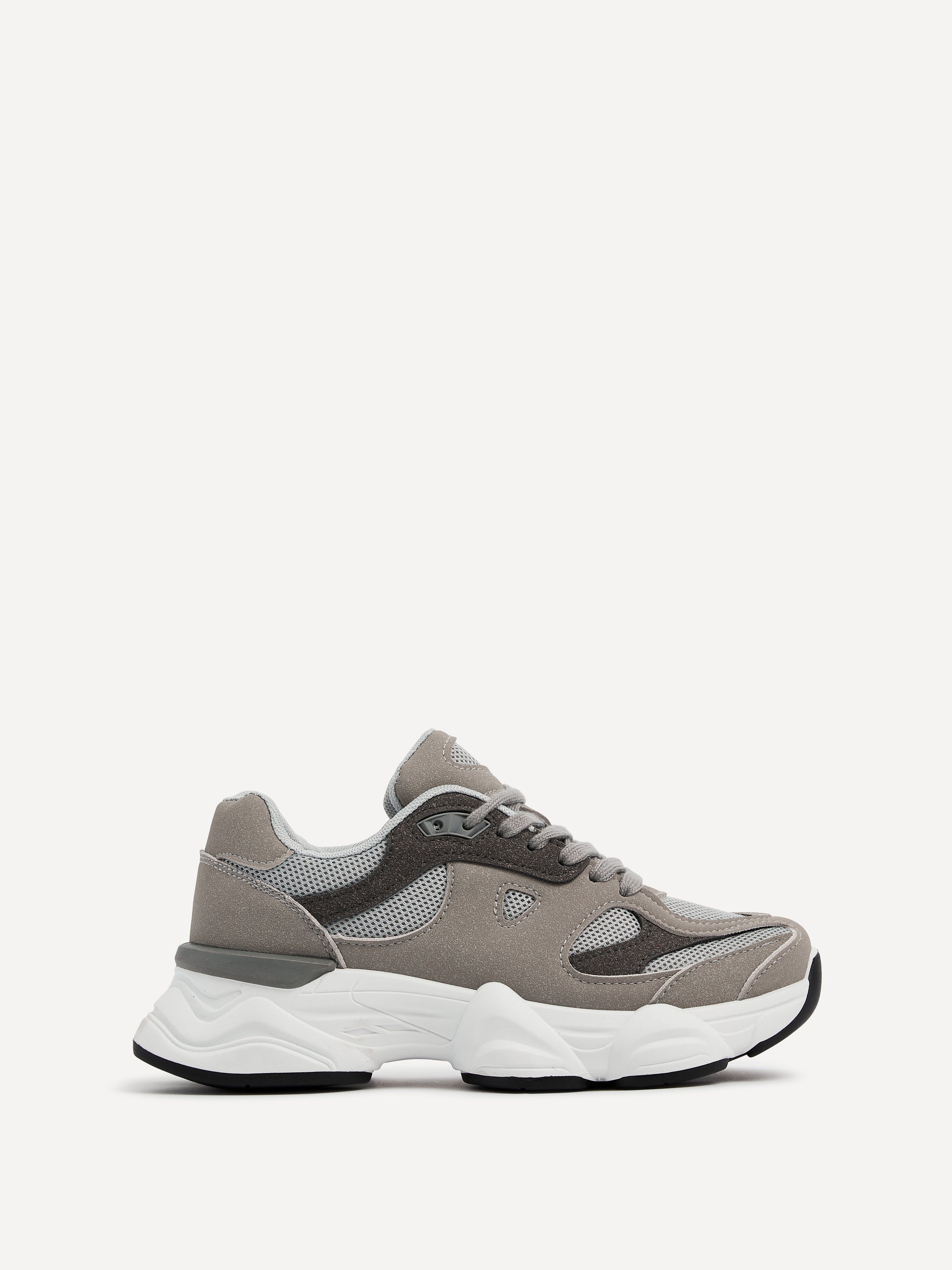 Hackney Trainers