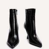 Jetta Black Heeled Pointed Boots