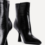 Jetta Black Heeled Pointed Boots
