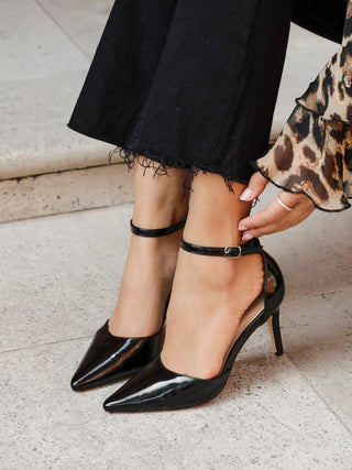 Black High Shine Stiletto Court Heel With Ankle Strap – Linzi