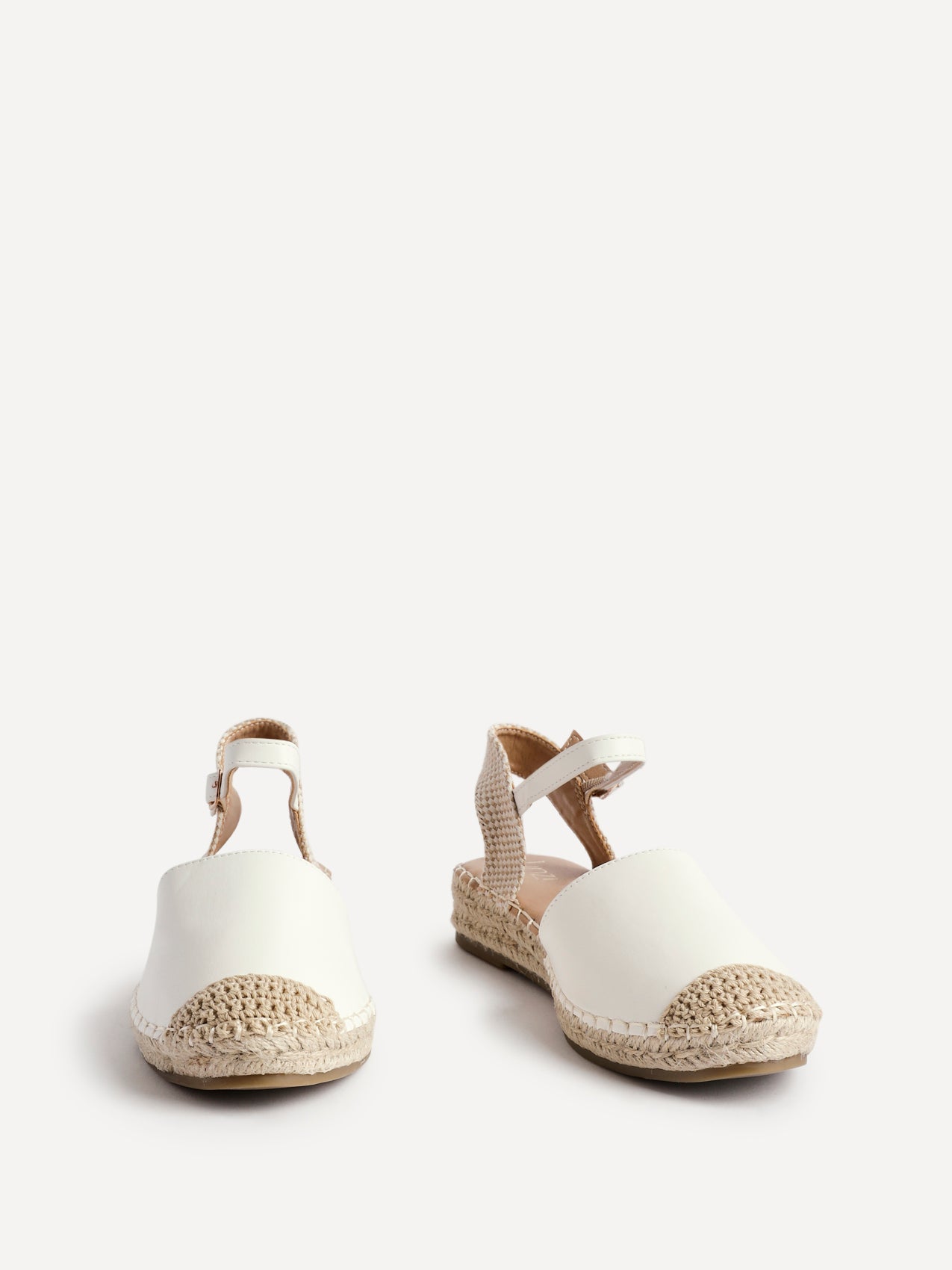 White Faux Leather Closed Toe Espadrille Flatform Sandal – Linzi