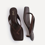 Potential Brown Toe Post Kitten Heels