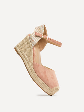 Present Dusky Pink Closed Toe Wedges