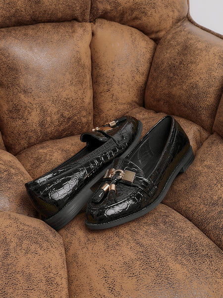 靴 Trois Logo Loafers Black Croc Patent Classic Loafer with Gold Bar & Tassel Detail – Linzi